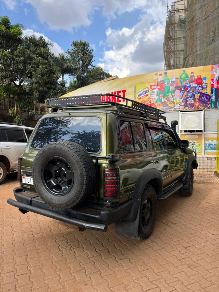 Land cruiser Gx-Best car hire kampala