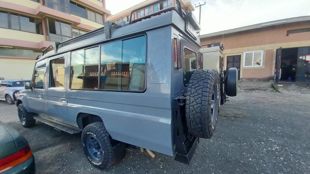 Extended land cruiser